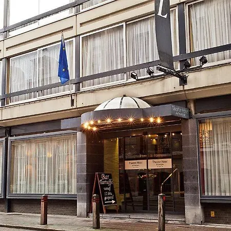 Hotel Theater 4*