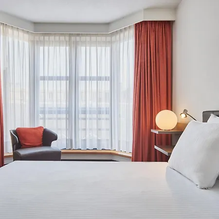 Theater Hotel 4*