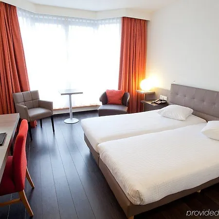 Theater Hotel