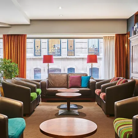 Hotel Theater